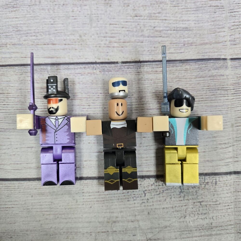 Roblox Toys Action Figures Lot Of 3 Figures with Accessories